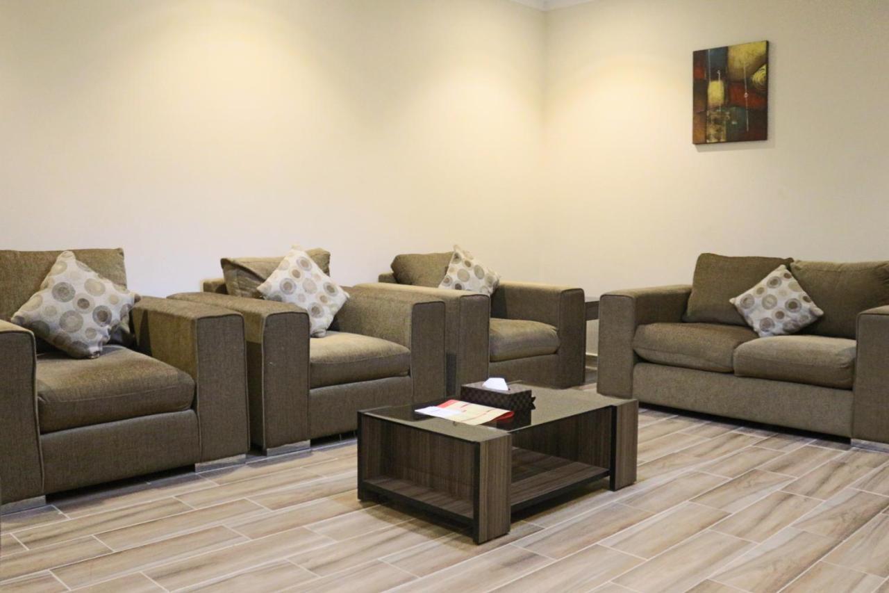 Valencia Hotel Suites Al Khobar Exterior photo