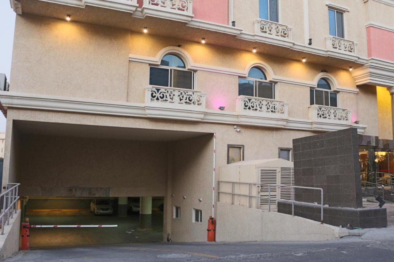 Valencia Hotel Suites Al Khobar Exterior photo