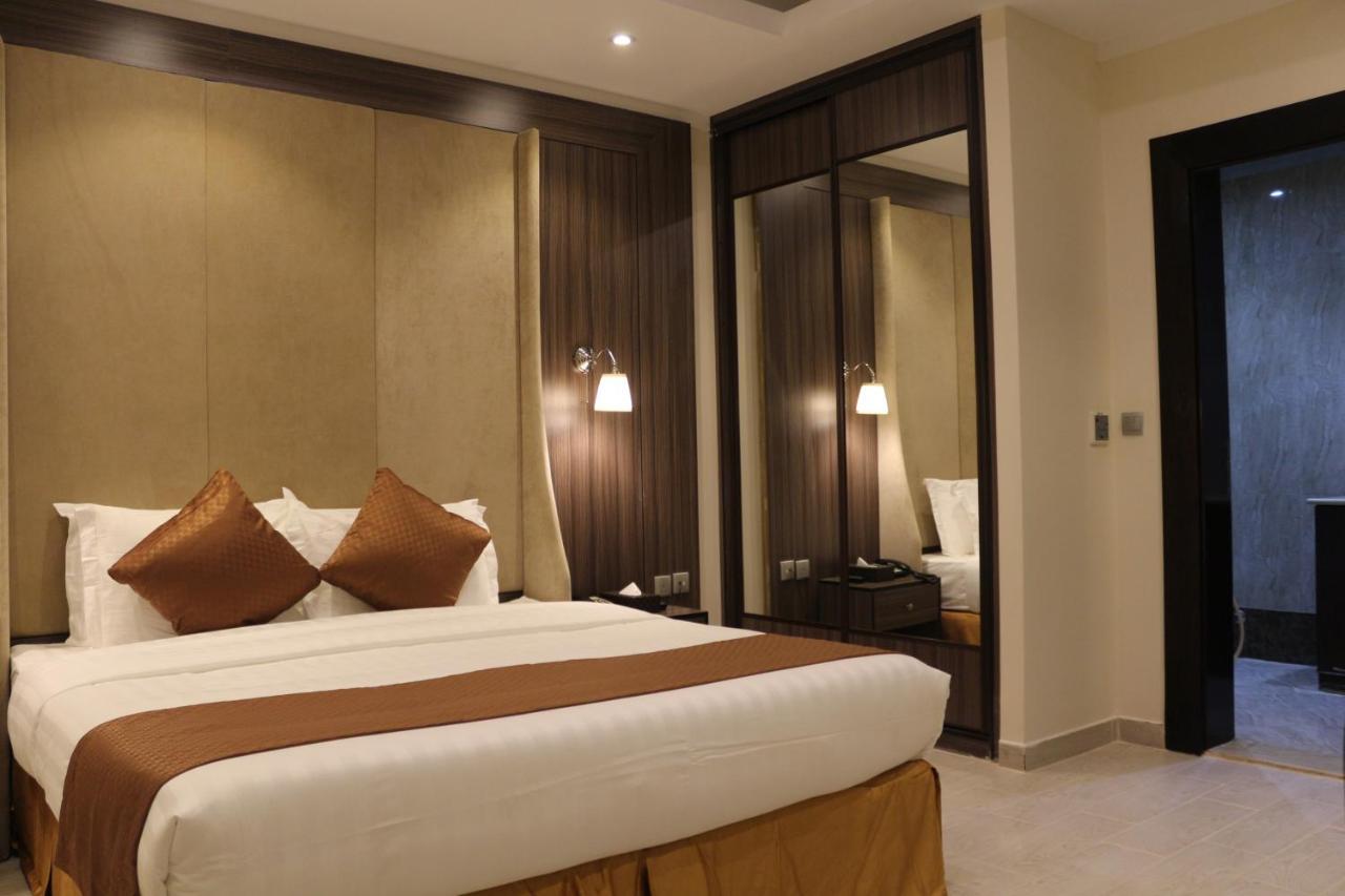 Valencia Hotel Suites Al Khobar Exterior photo