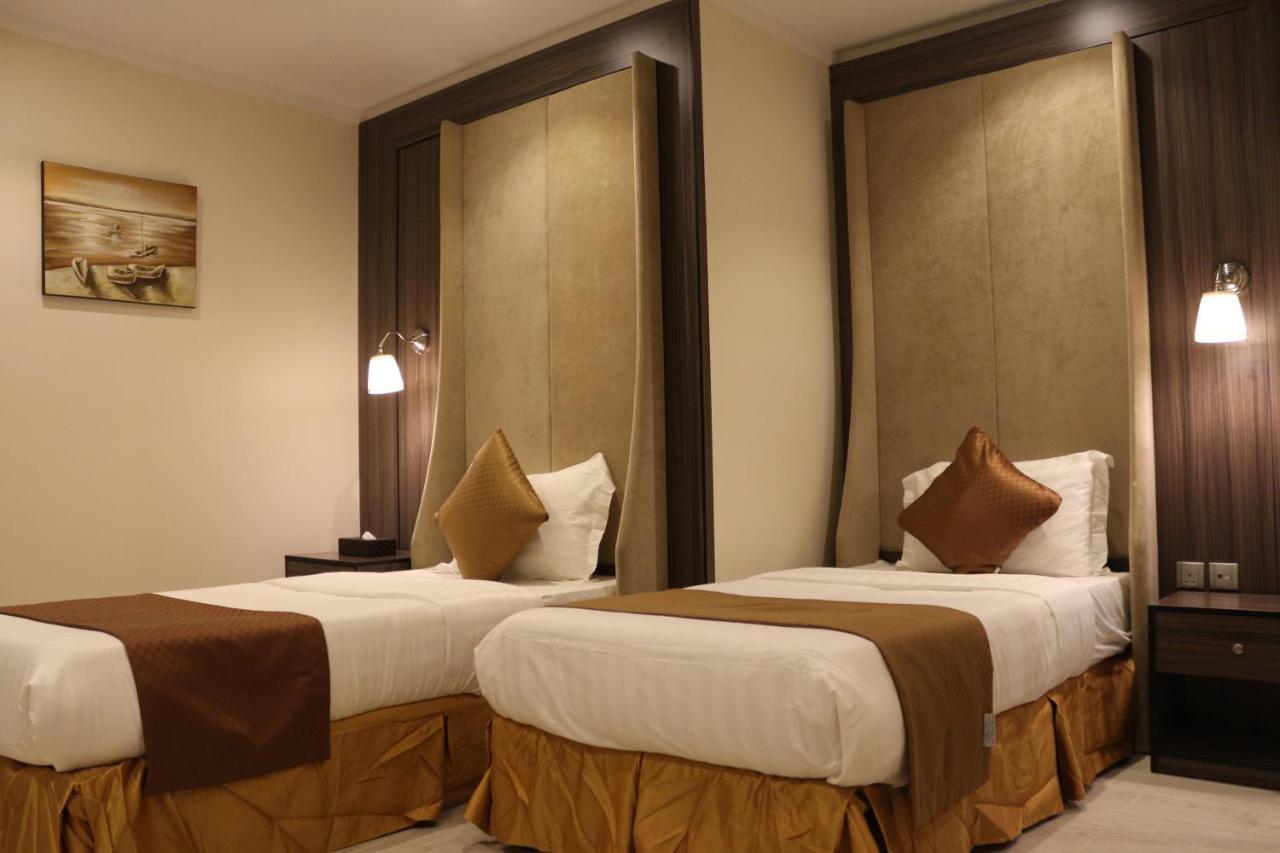 Valencia Hotel Suites Al Khobar Exterior photo