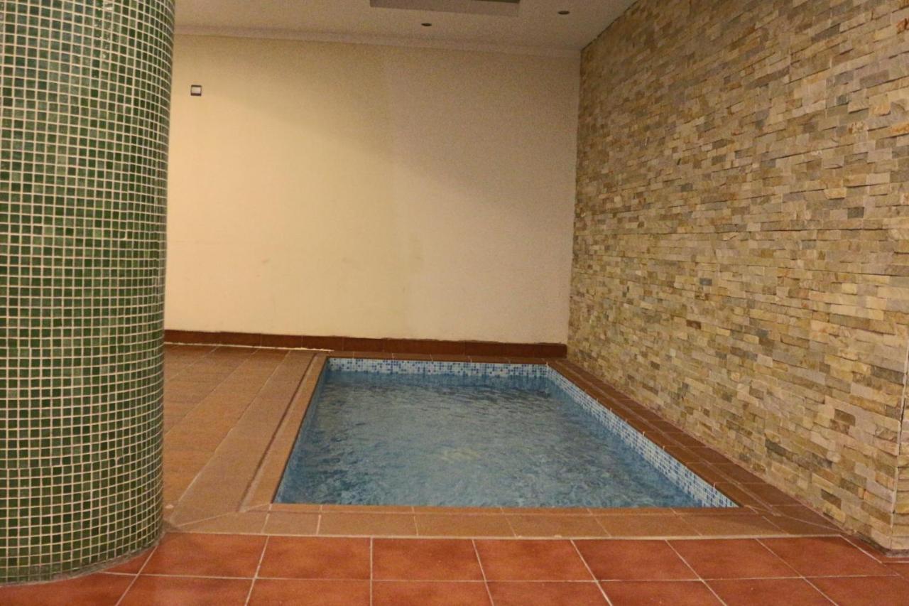 Valencia Hotel Suites Al Khobar Exterior photo