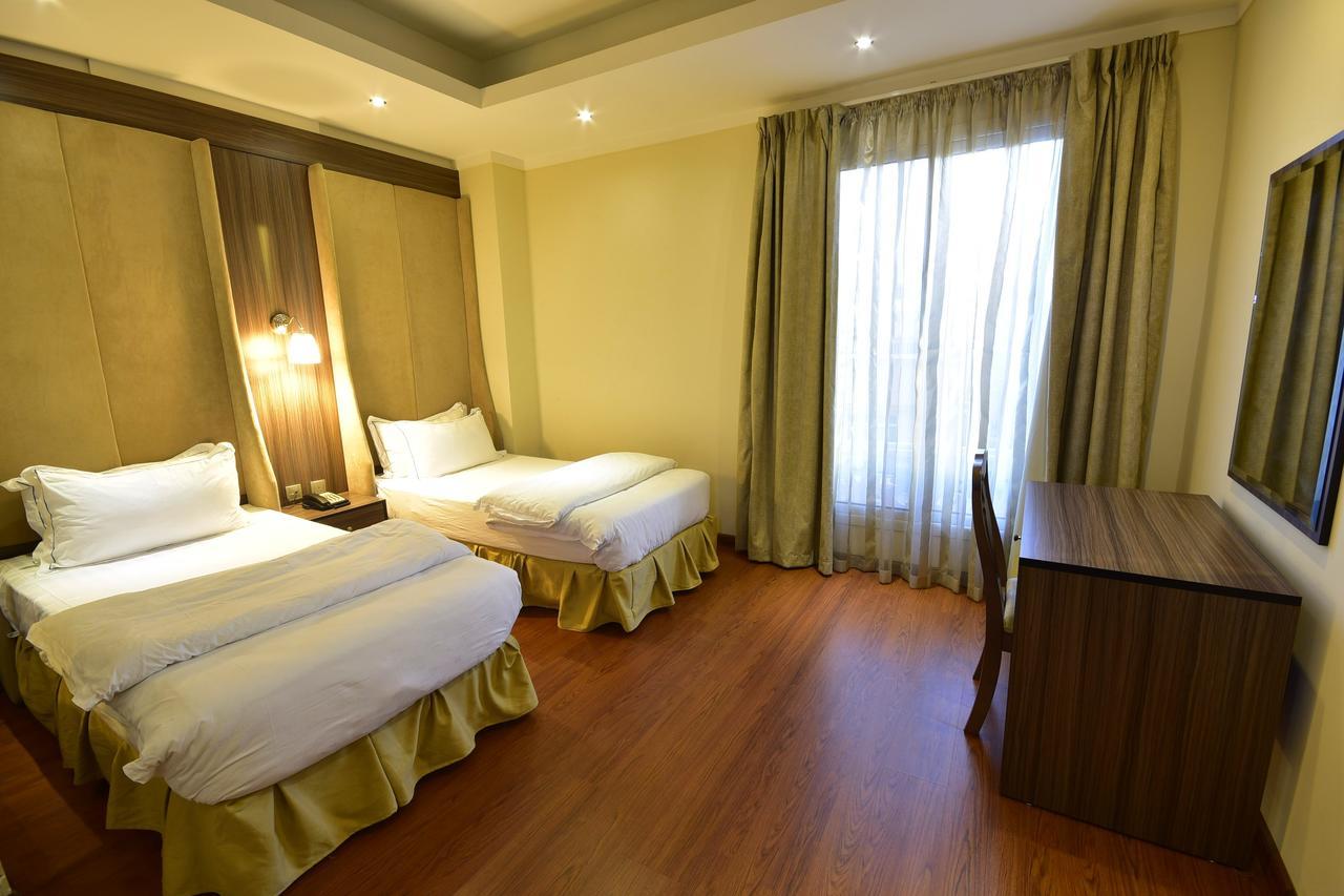 Valencia Hotel Suites Al Khobar Exterior photo